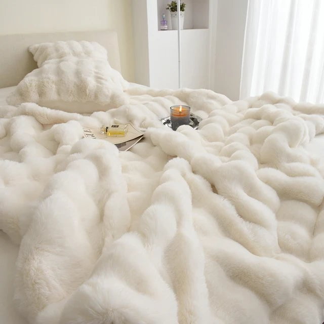 Soft Faux-Fur Throw Blanket, Cozy Rabbit Fur Style, 50 x 60 Inches, Machine Washable, Elegant Home Decor 5