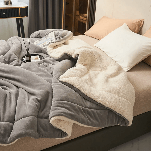 Soft Flannel Fleece Blanket – Cozy Machine Washable Throw for Sofa and Bed – Multiple Sizes Available 0