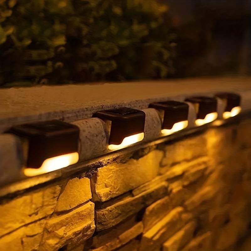 Solar Outdoor Wall Light – Automatic On/Off LED Wall Lantern for Garden and Exterior Use, Weather-Resistant Design 2
