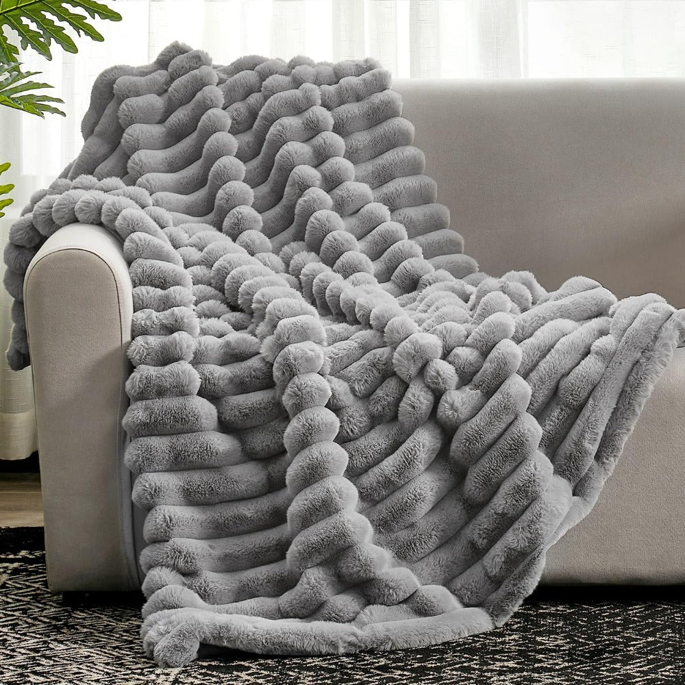 Ultra Soft Plush Faux Fur Blanket Throw – Large Cozy Blanket for Year-Round Comfort 7