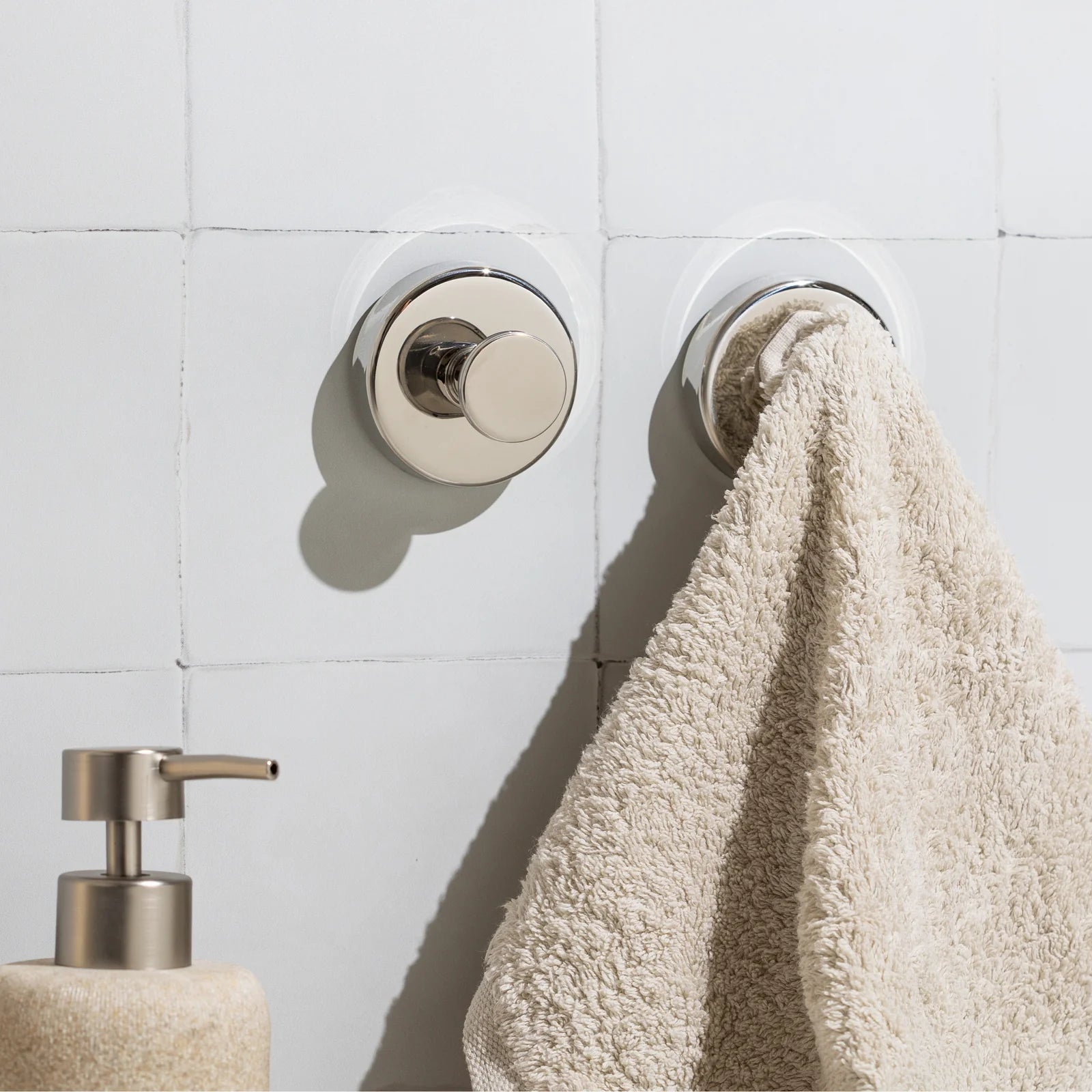 Versatile Wall Hook for Easy No-Drill Mounting – Stylish Coat Hooks for Wall and Key Hooks, Removable with Strong Adhesive 1