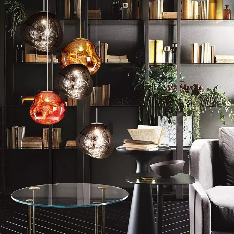 Abstract Melting Table Lamp – Modern Art Design – Soft Ambient Light